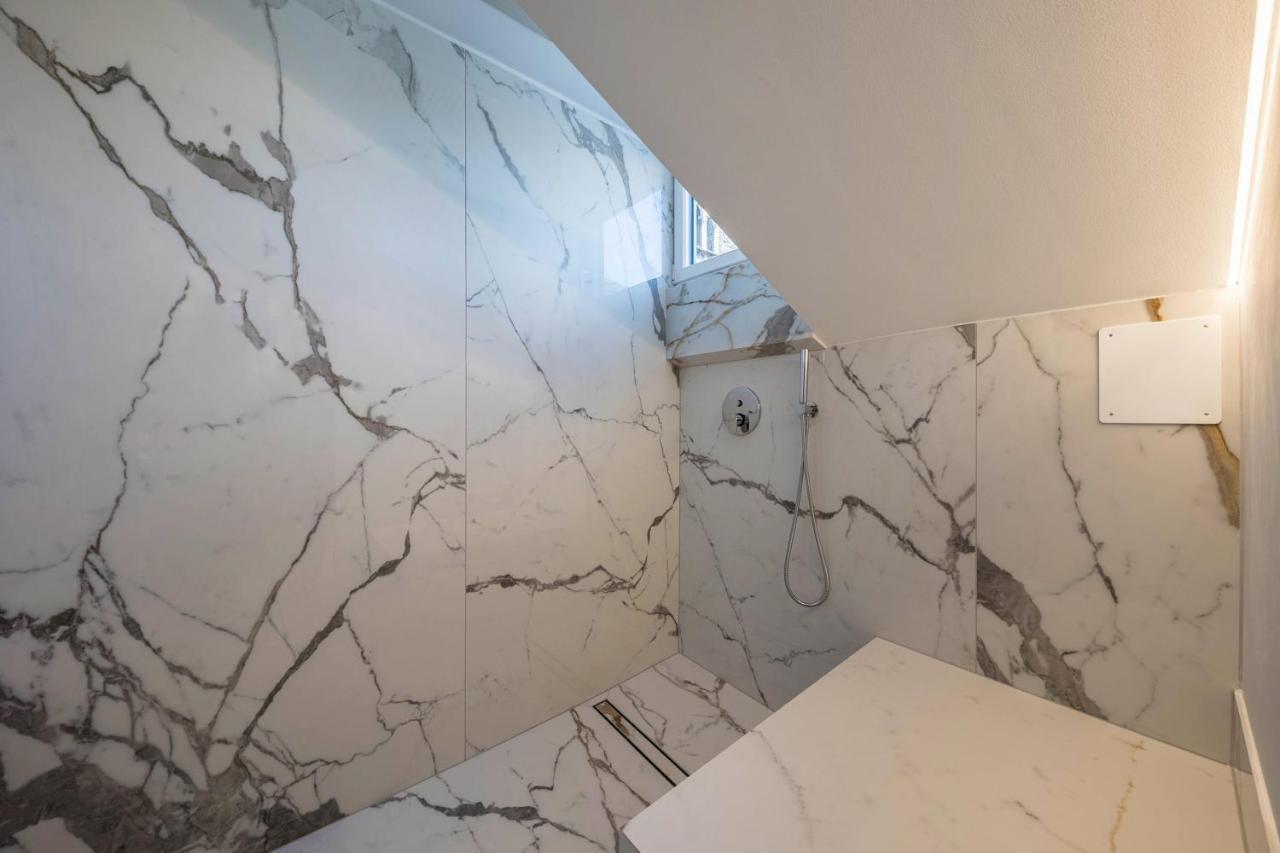 App 301 Palazzo Cavour Apartment Болзано Екстериор снимка